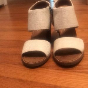 TOMS Majorca Cutout women’s shoes, size 6, NWT